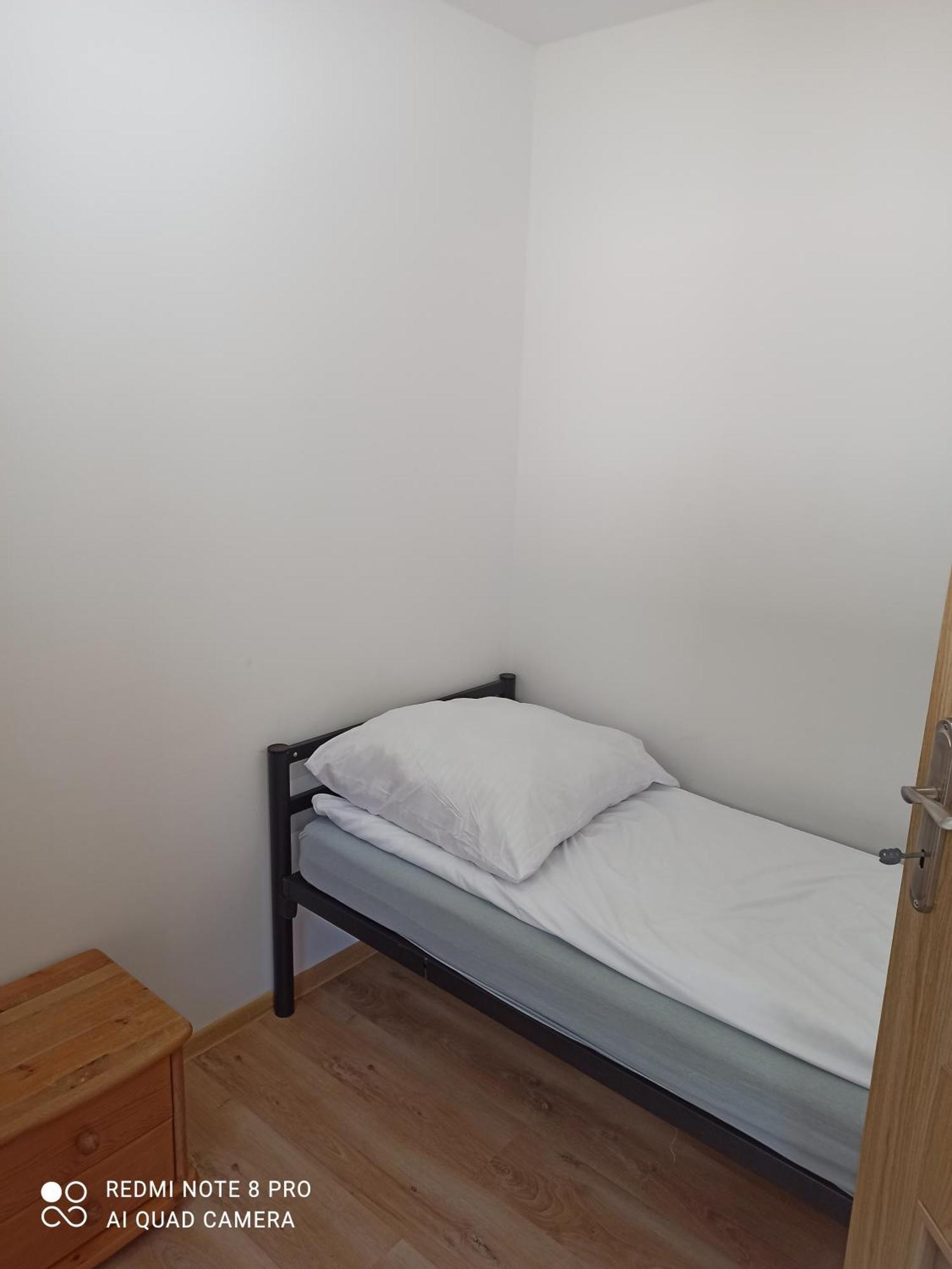 Domki Pod Sosnami Miedzychod Pokoj fotografie